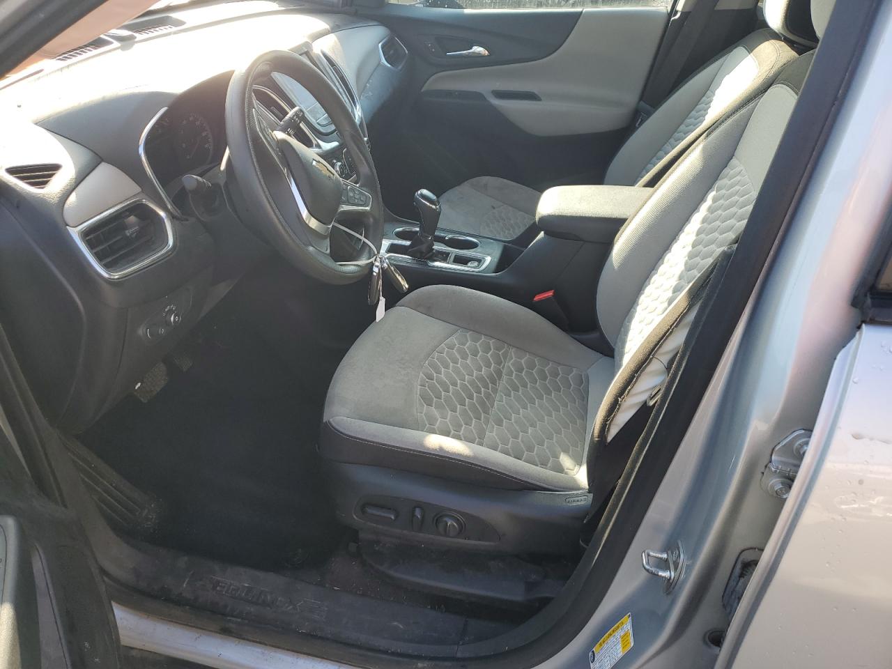 2020 Chevrolet Equinox Ls VIN: 3GNAXHEV1LS537077 Lot: 80951575