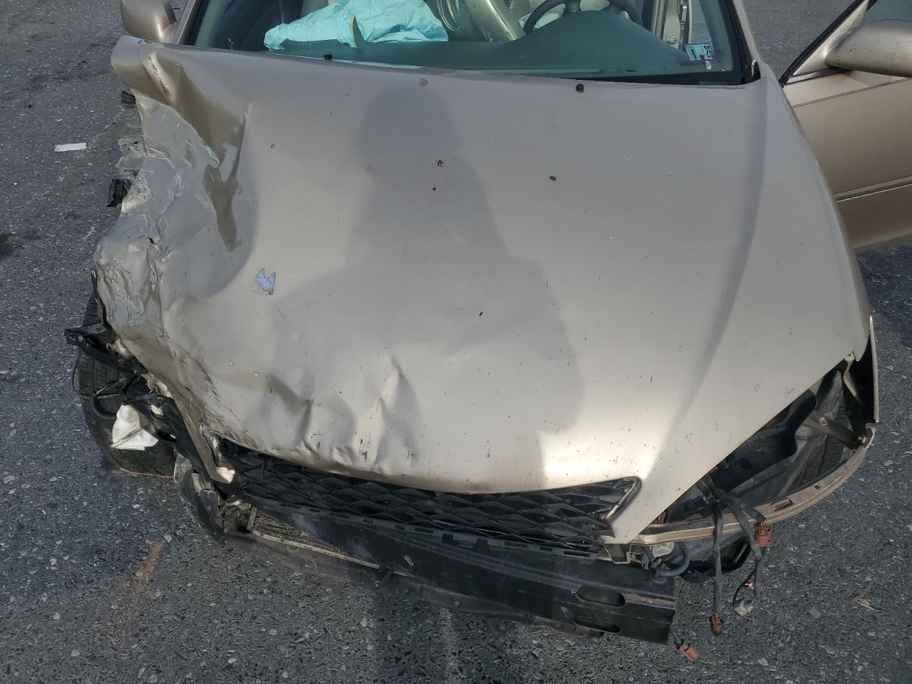 2002 Toyota Camry Le VIN: 4T1BF30KX2U023206 Lot: 84586185