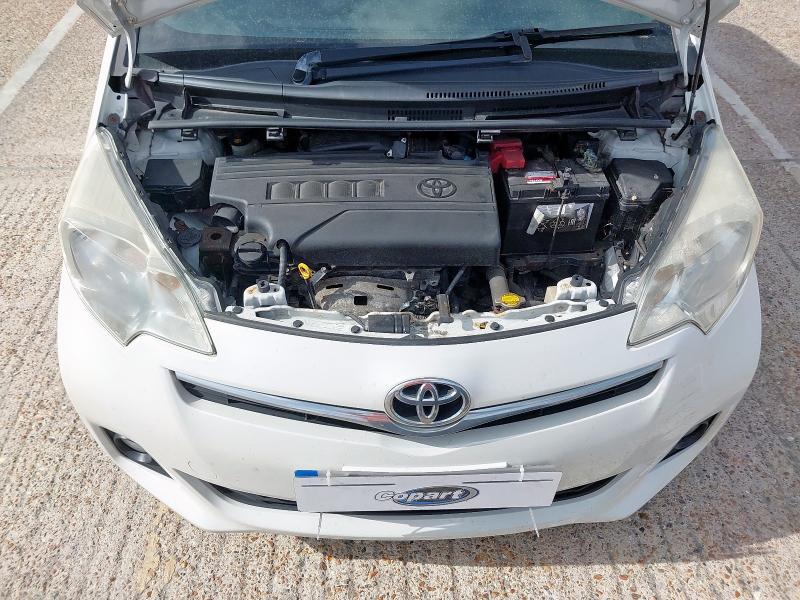 2012 TOYOTA VERSO-S 1.33 DUAL VVT-I T SPIRIT 5DR MULTIDRIVE S