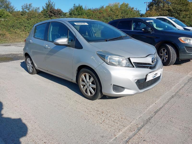 2013 TOYOTA YARIS TR VVT-I 