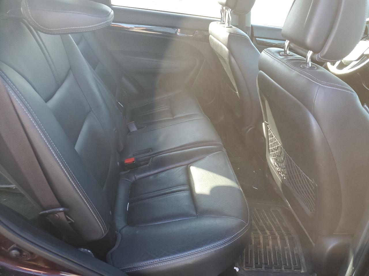 2011 Kia Sorento Ex VIN: 5XYKUDA25BG060180 Lot: 81182185