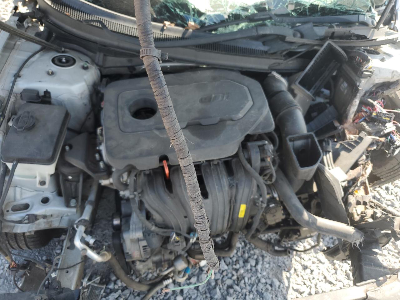 2015 Hyundai Sonata Se VIN: 5NPE24AF4FH018586 Lot: 71858675