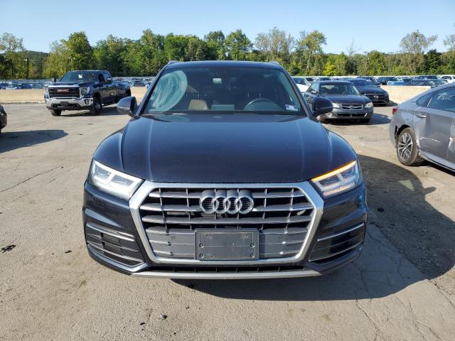  AUDI Q5 2018 Угольный