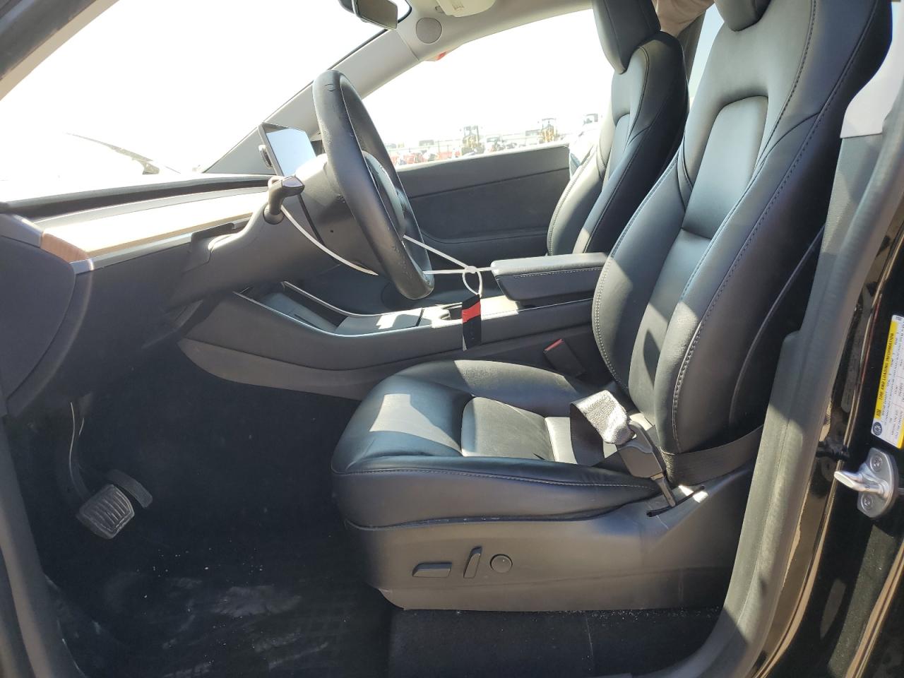 2020 Tesla Model Y VIN: 5YJYGDEE2LF018581 Lot: 83951605