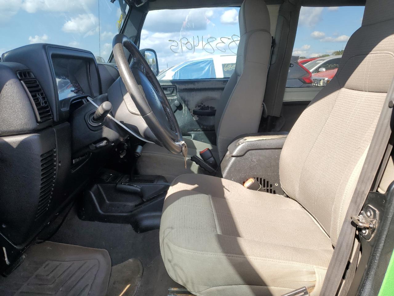 2003 Jeep Wrangler / Tj Sahara VIN: 1J4FA59S13P343091 Lot: 83814095