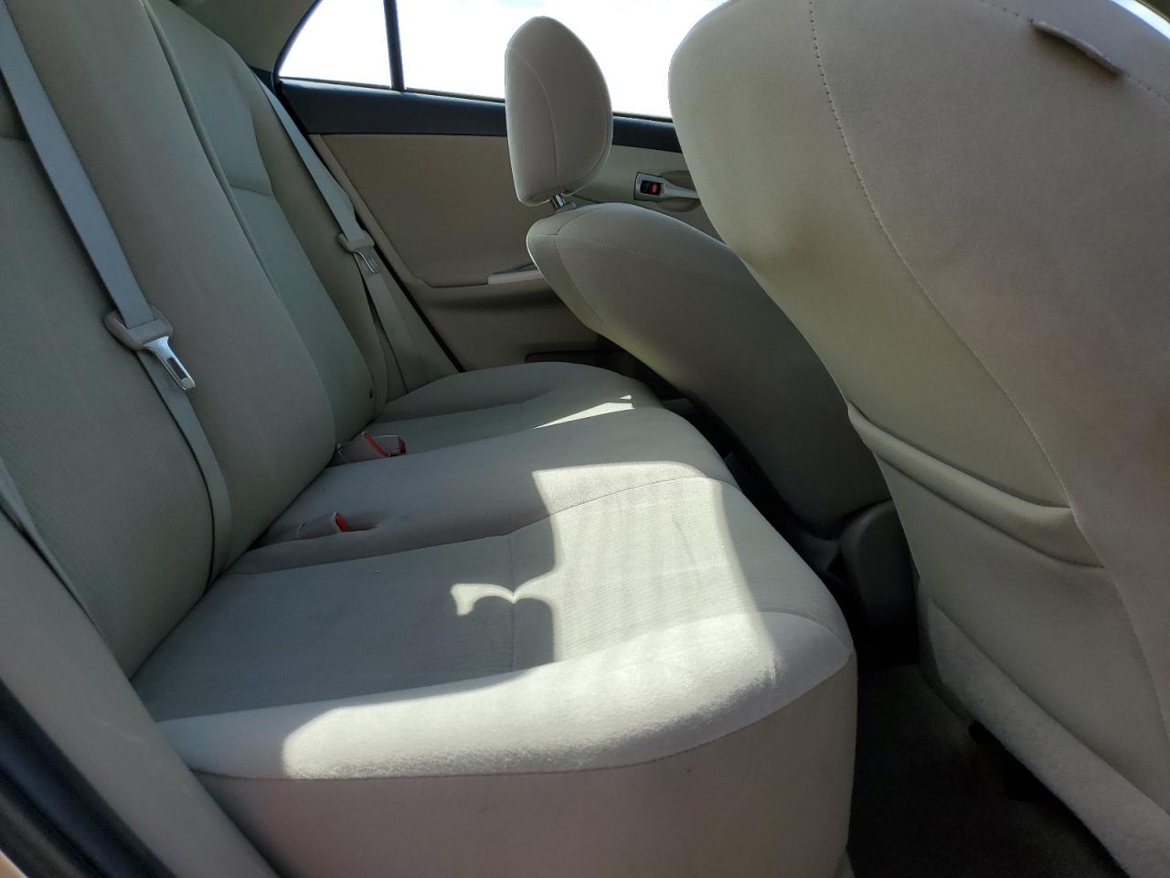 X (E140, E150) X (E140, E150)