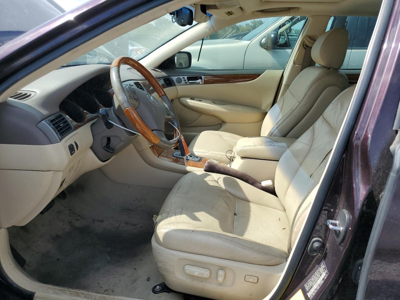 2005 Lexus Es 330 VIN: JTHBA30G955078760 Lot: 69993235