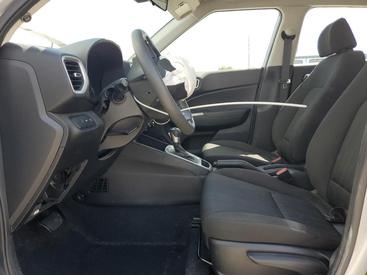 2021 Hyundai Venue Se VIN: KMHRB8A33MU120894 Lot: 81680705