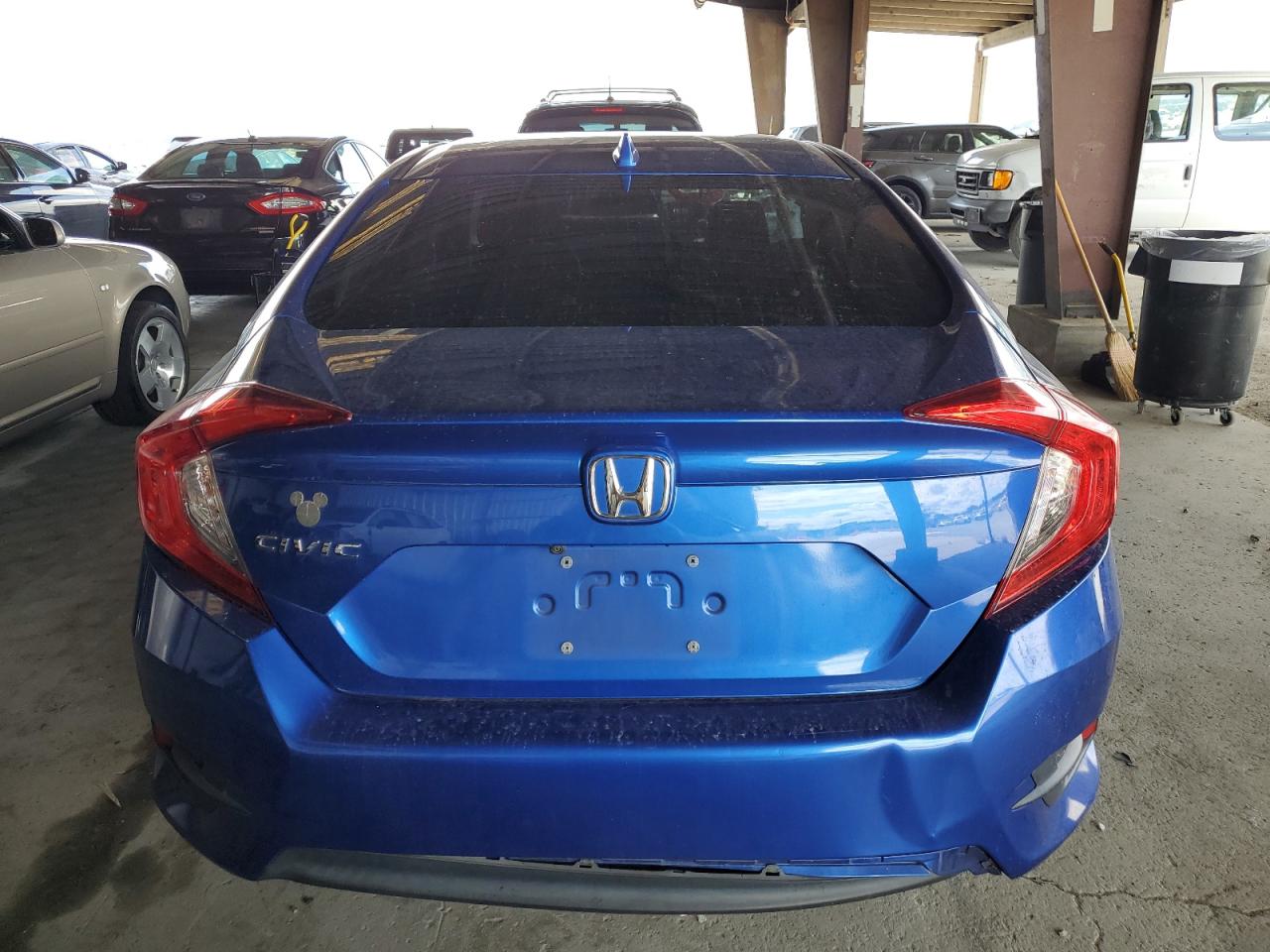 2018 Honda Civic Ex VIN: 2HGFC2F79JH565119 Lot: 80018335