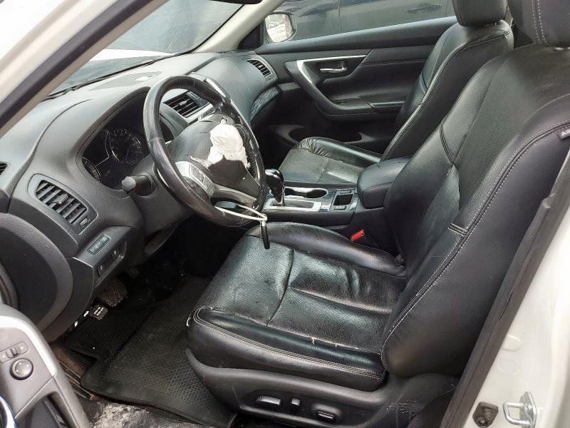  NISSAN ALTIMA 2018 Белы