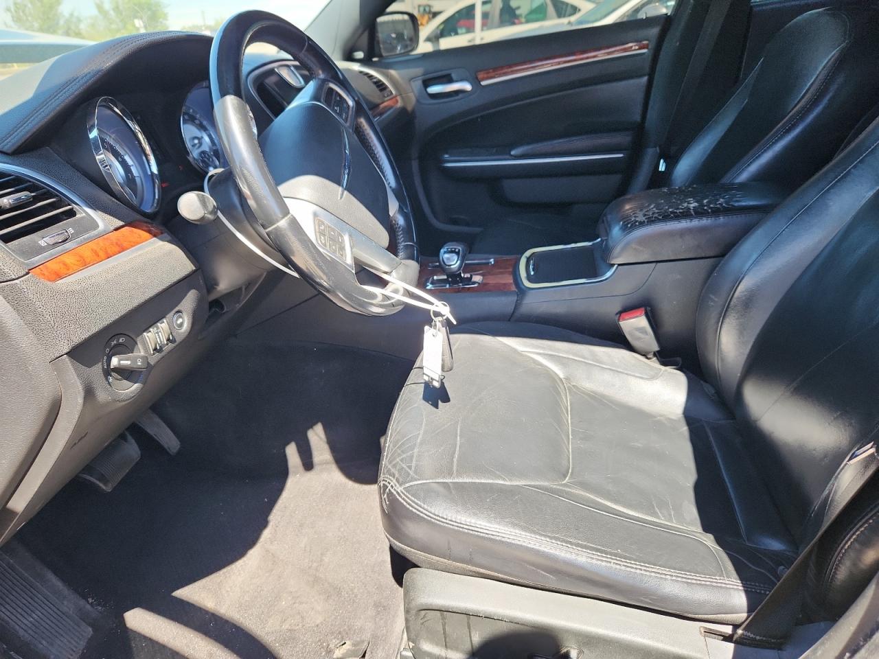 2012 Chrysler 300 Limited VIN: 2C3CCACG5CH250261 Lot: 71208735