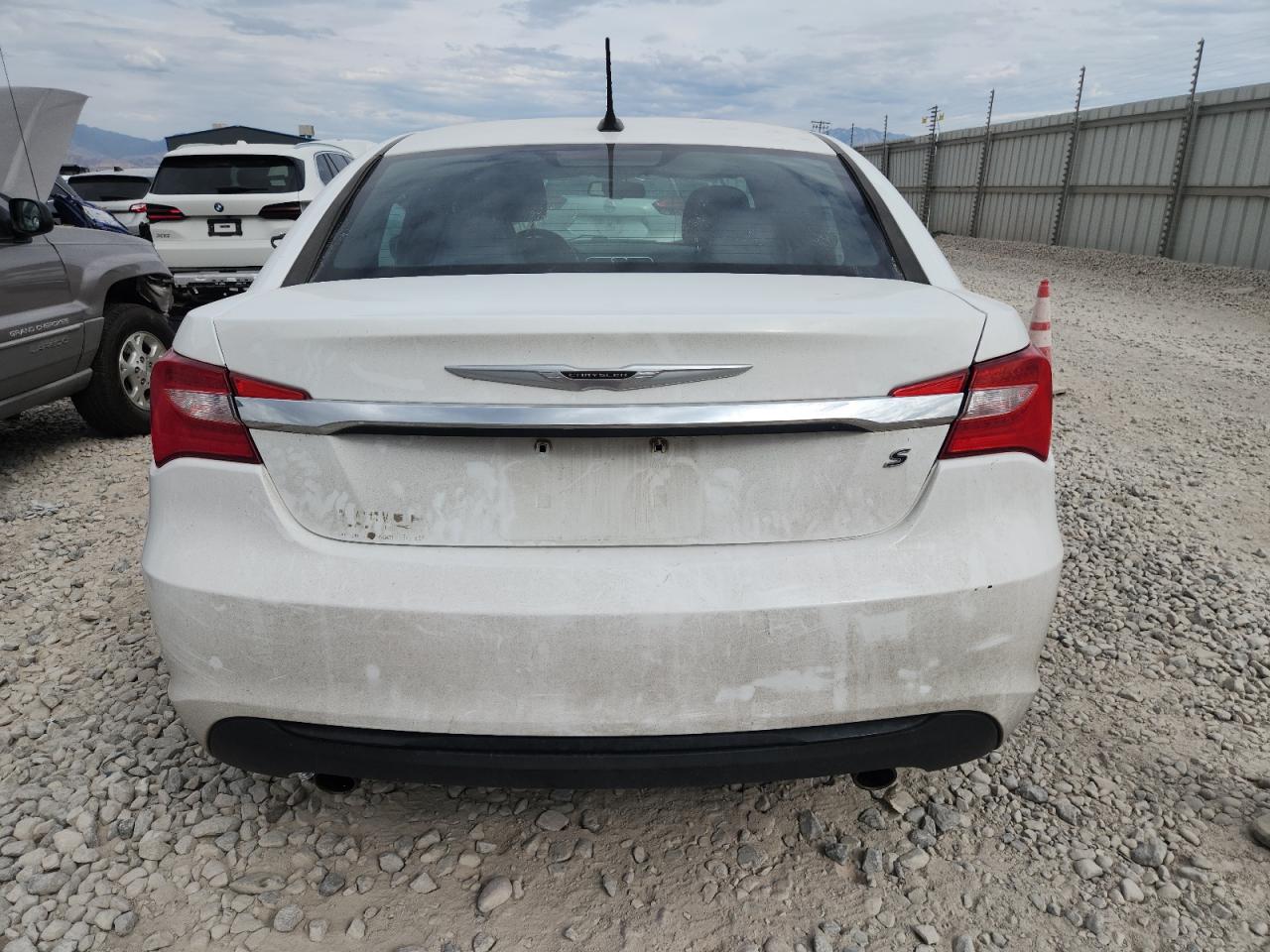 2012 Chrysler 200 Touring VIN: 1C3CCBBG7CN263642 Lot: 81290845