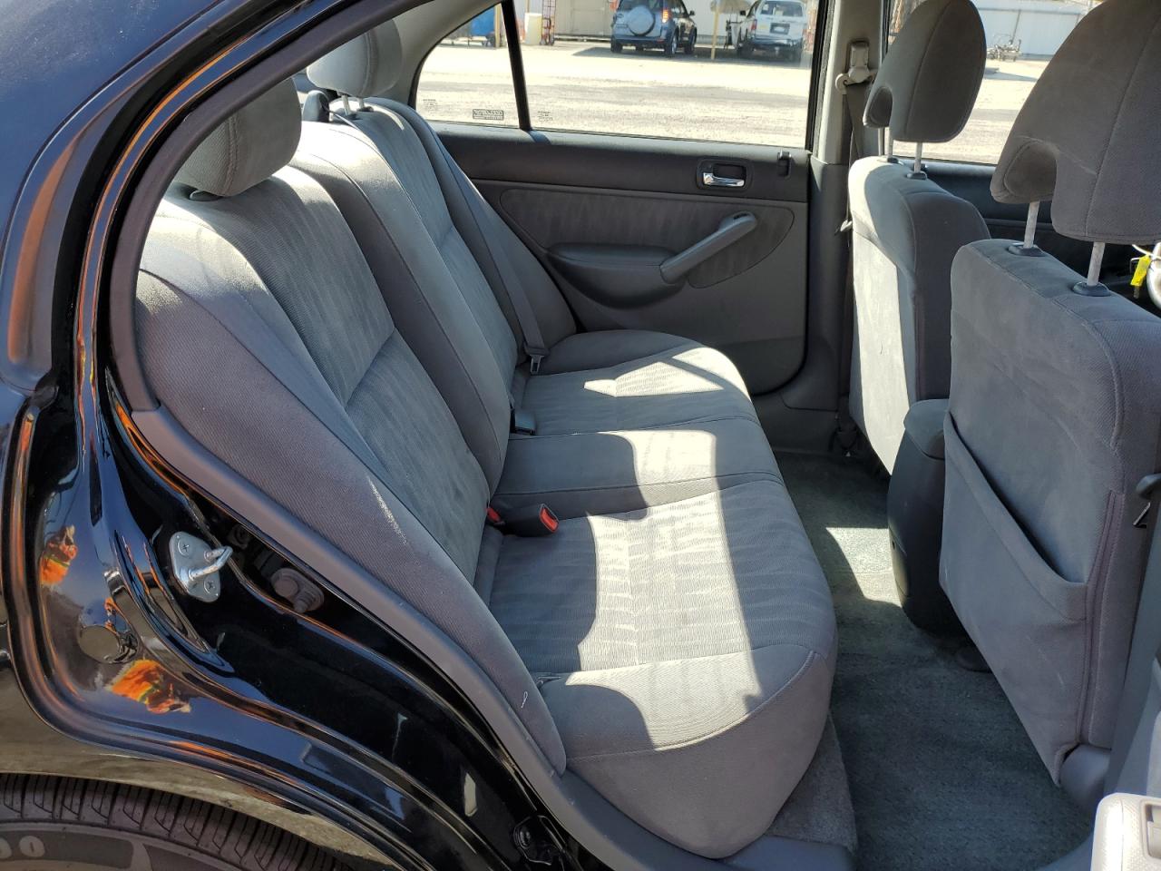 2004 Honda Civic Ex VIN: 2HGES25844H588045 Lot: 71913235