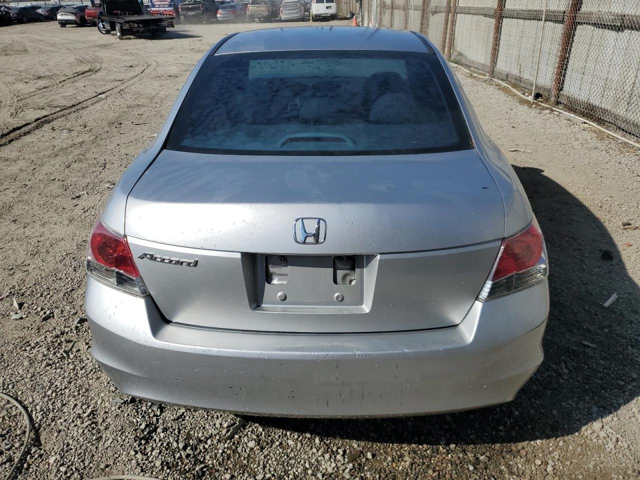 2009 Honda Accord Ex VIN: 1HGCP26709A005829 Lot: 84463835