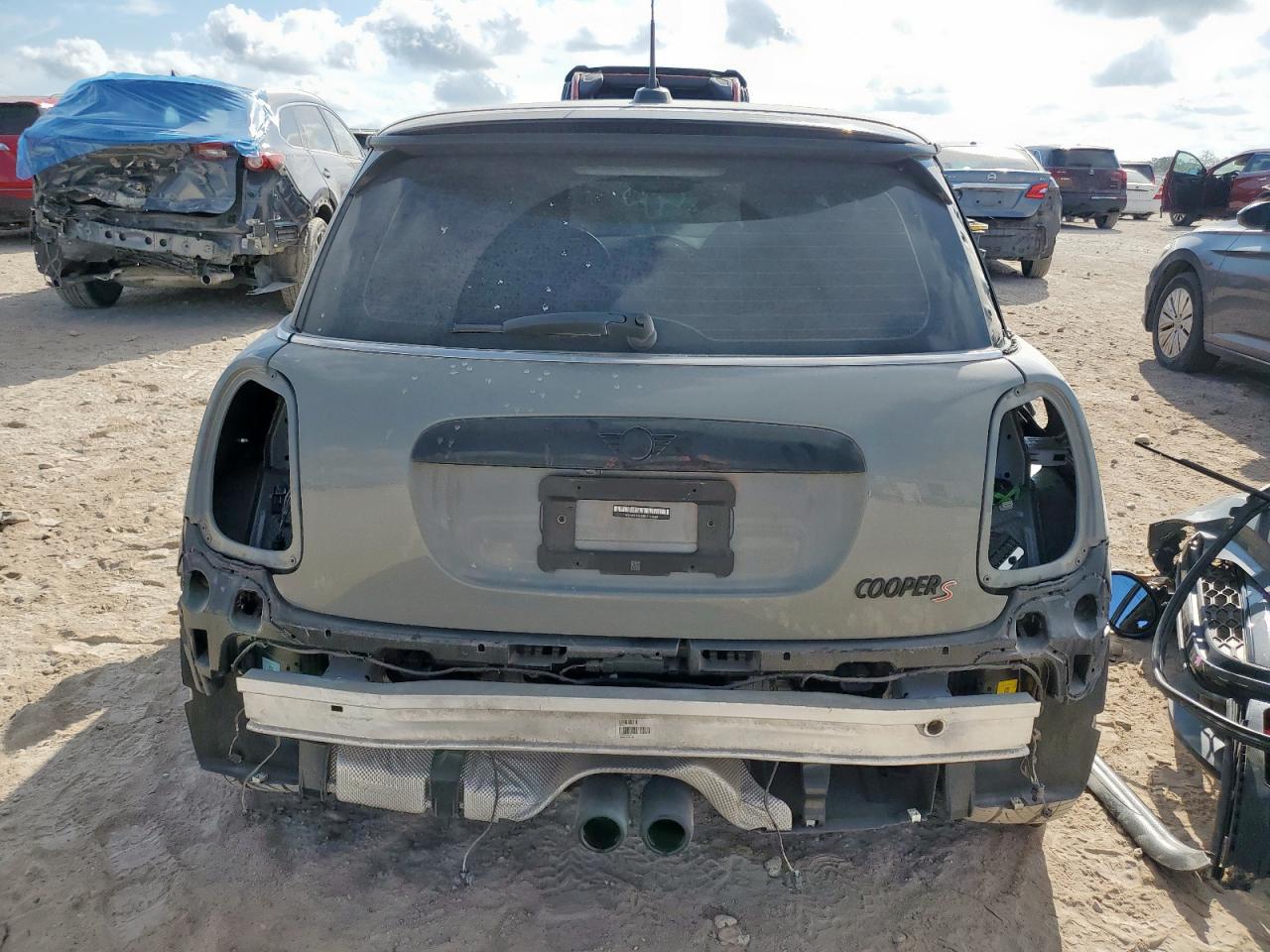 2023 Mini Cooper S VIN: WMW53DH08P2T68558 Lot: 81202325