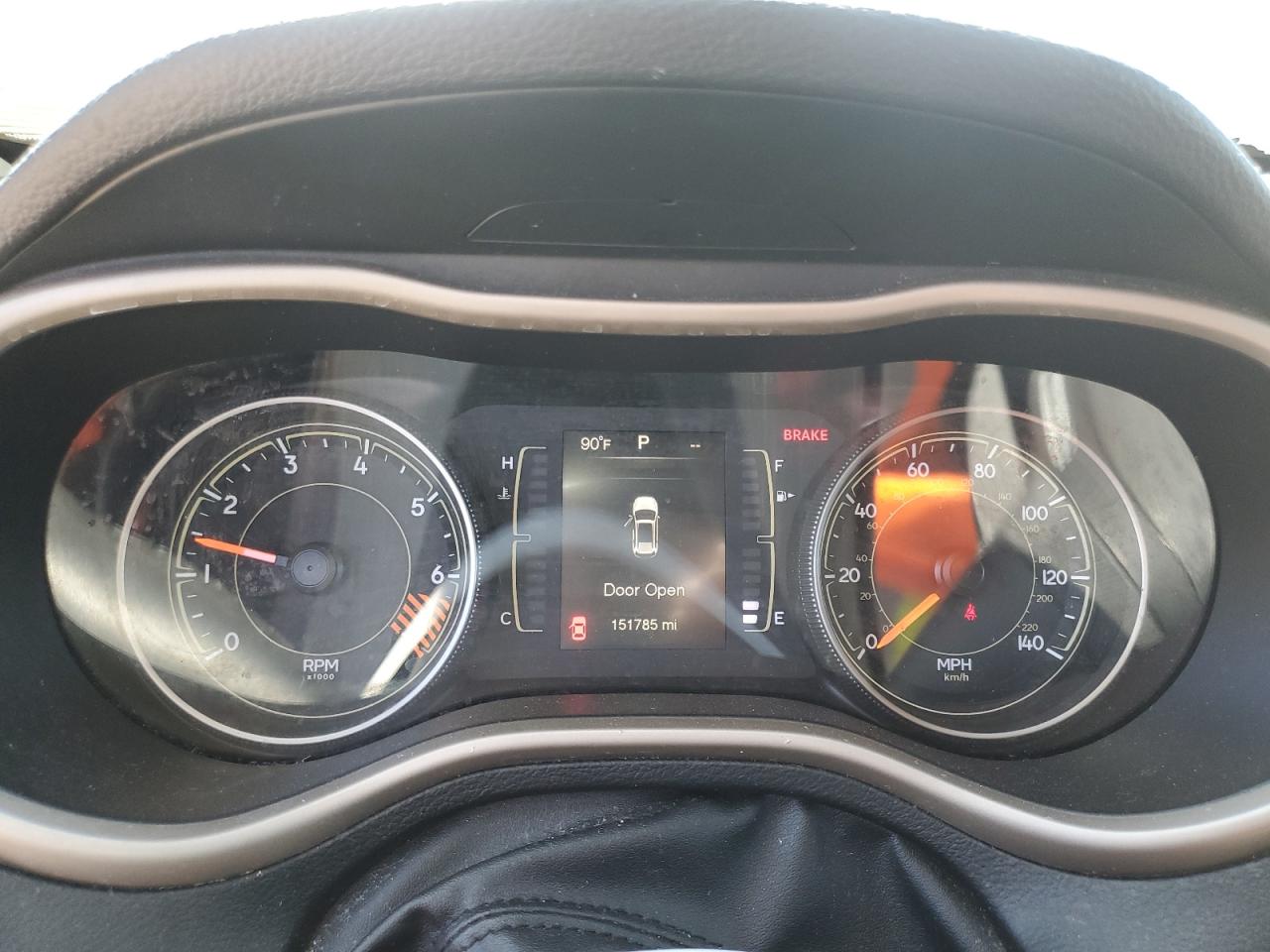 2015 Jeep Cherokee Latitude VIN: 1C4PJMCB1FW606140 Lot: 71993885