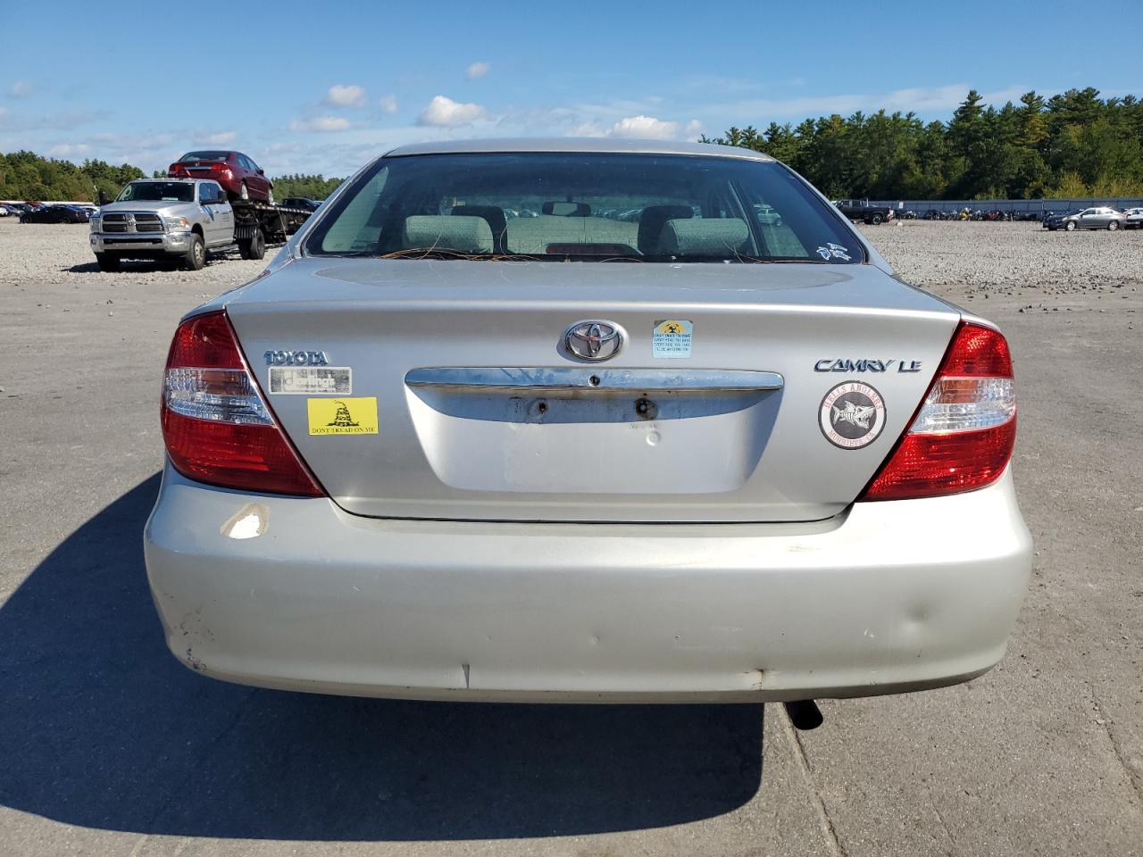 2004 Toyota Camry Le VIN: 4T1BE32K54U371613 Lot: 83926135