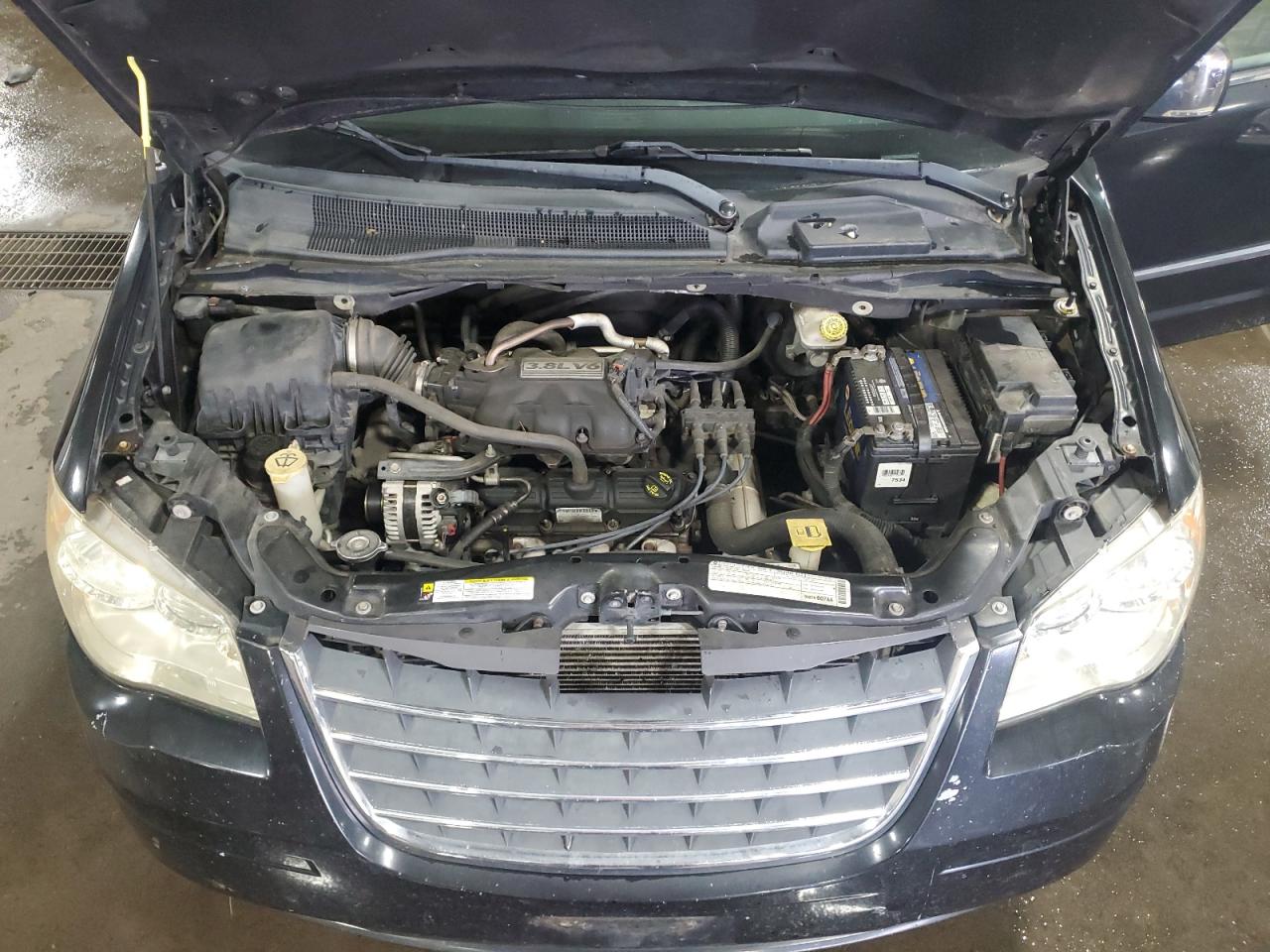 2009 Chrysler Town & Country Touring VIN: 2A8HR54159R641780 Lot: 71973655