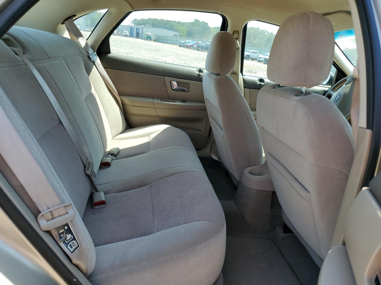 2000 Ford Taurus Se VIN: 1FAFP5322YA209459 Lot: 70892795