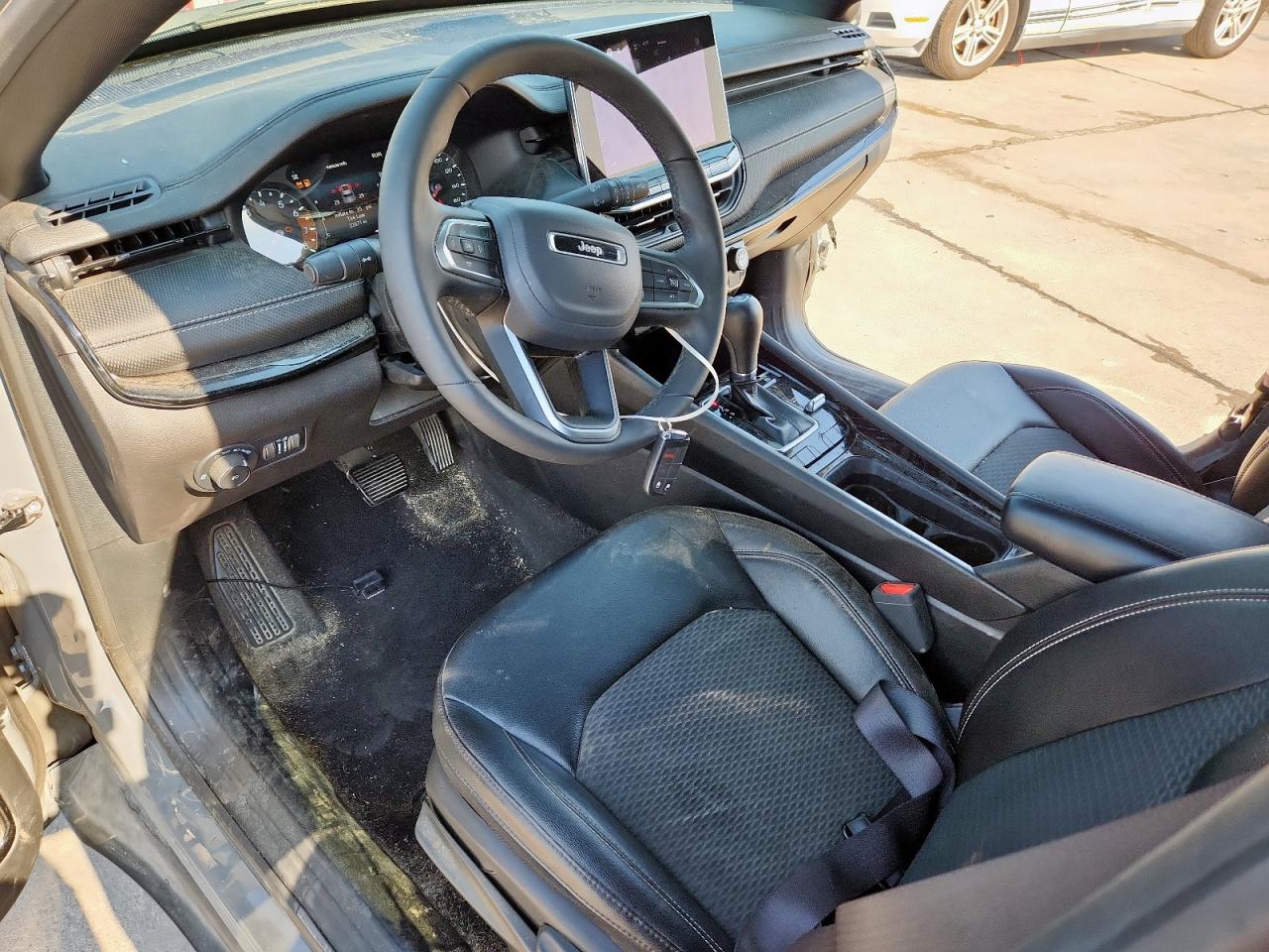 2024 Jeep Compass Latitude VIN: 3C4NJDBN3RT608145 Lot: 71494165