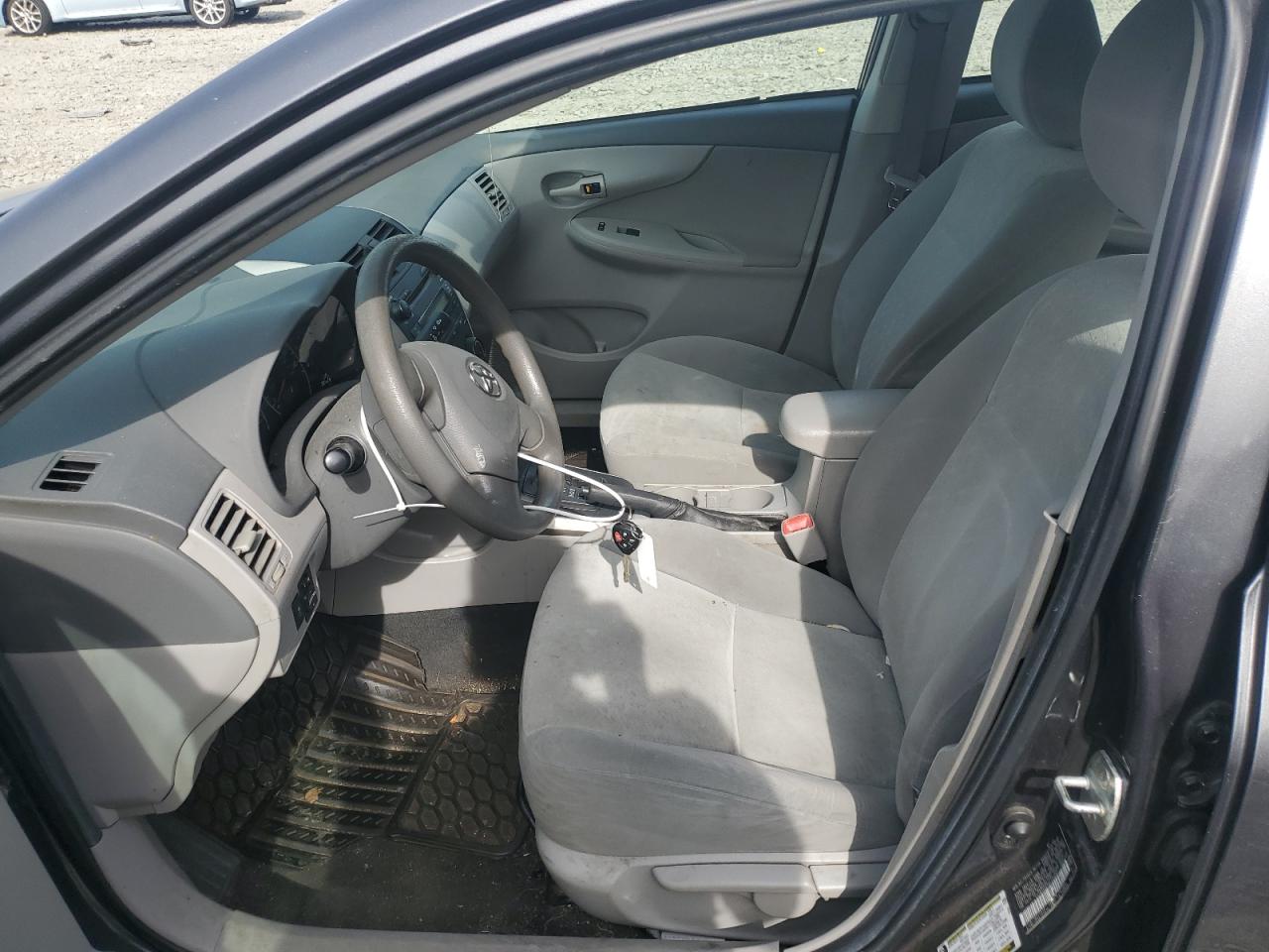 2009 Toyota Corolla Base VIN: 2T1BU40E79C170505 Lot: 84369655