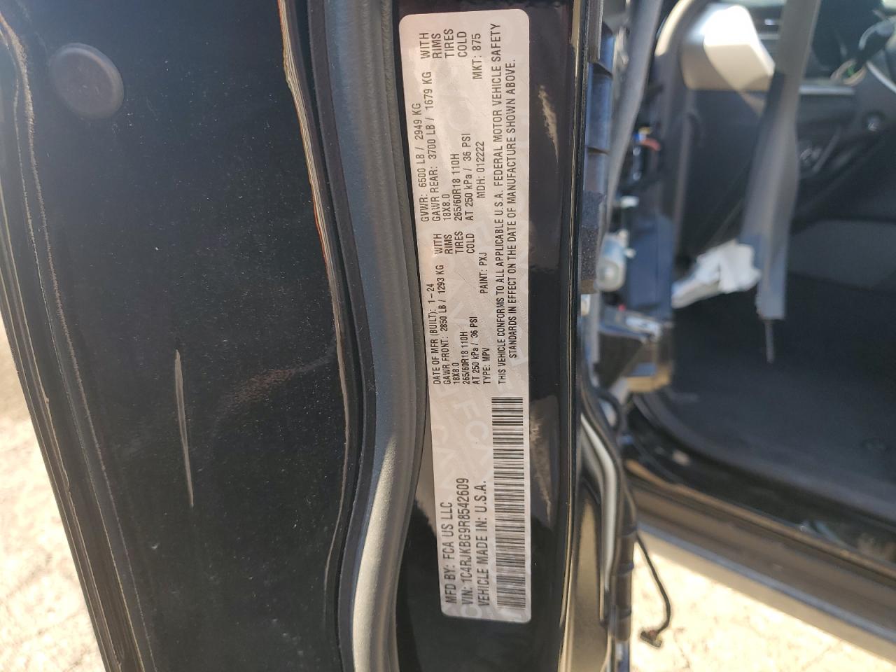 2024 Jeep Grand Cherokee L Limited VIN: 1C4RJKBG9R8542609 Lot: 71413585