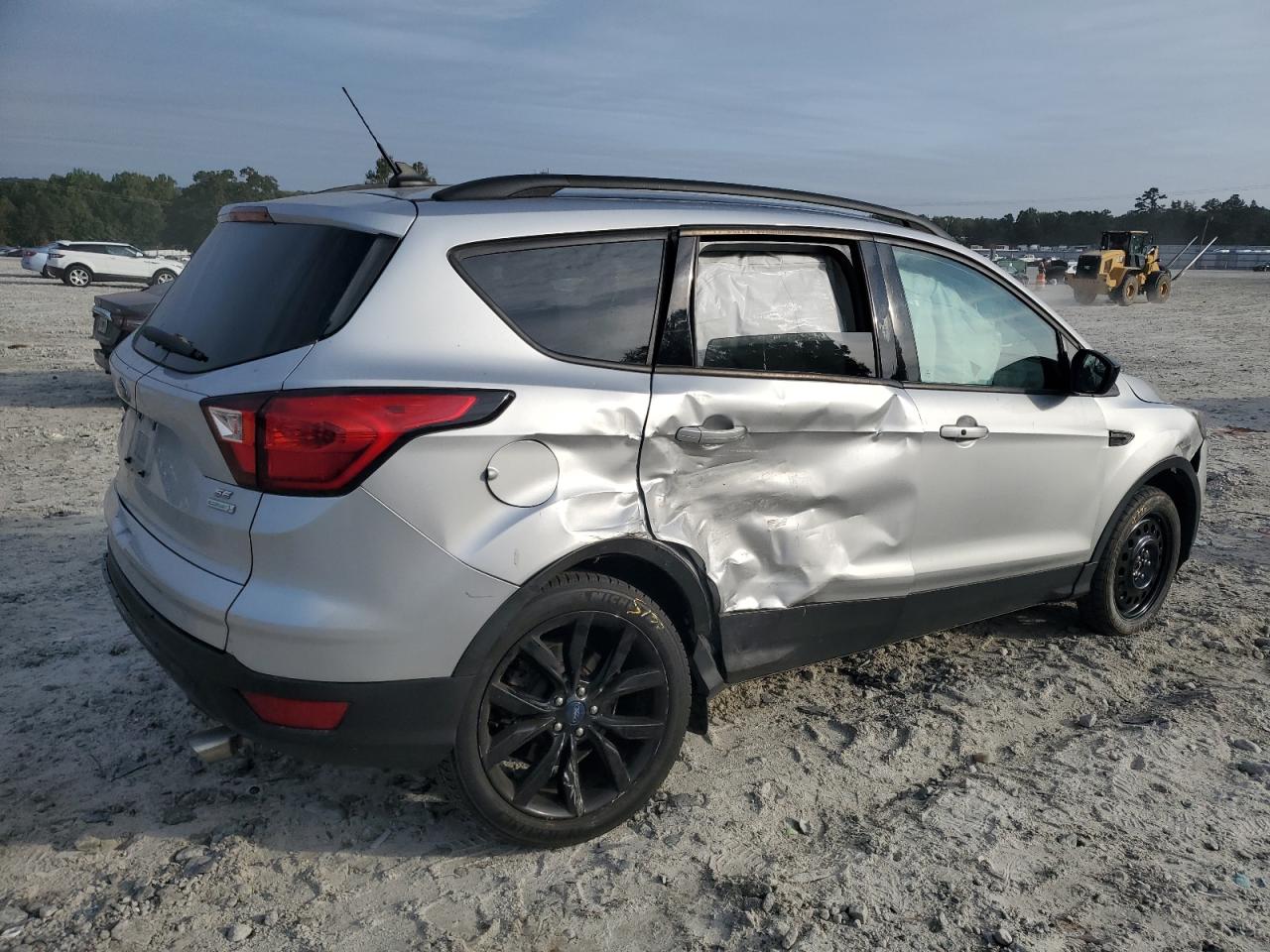 2019 Ford Escape Se 1FMCU0GD4KUA64740 photo #4
