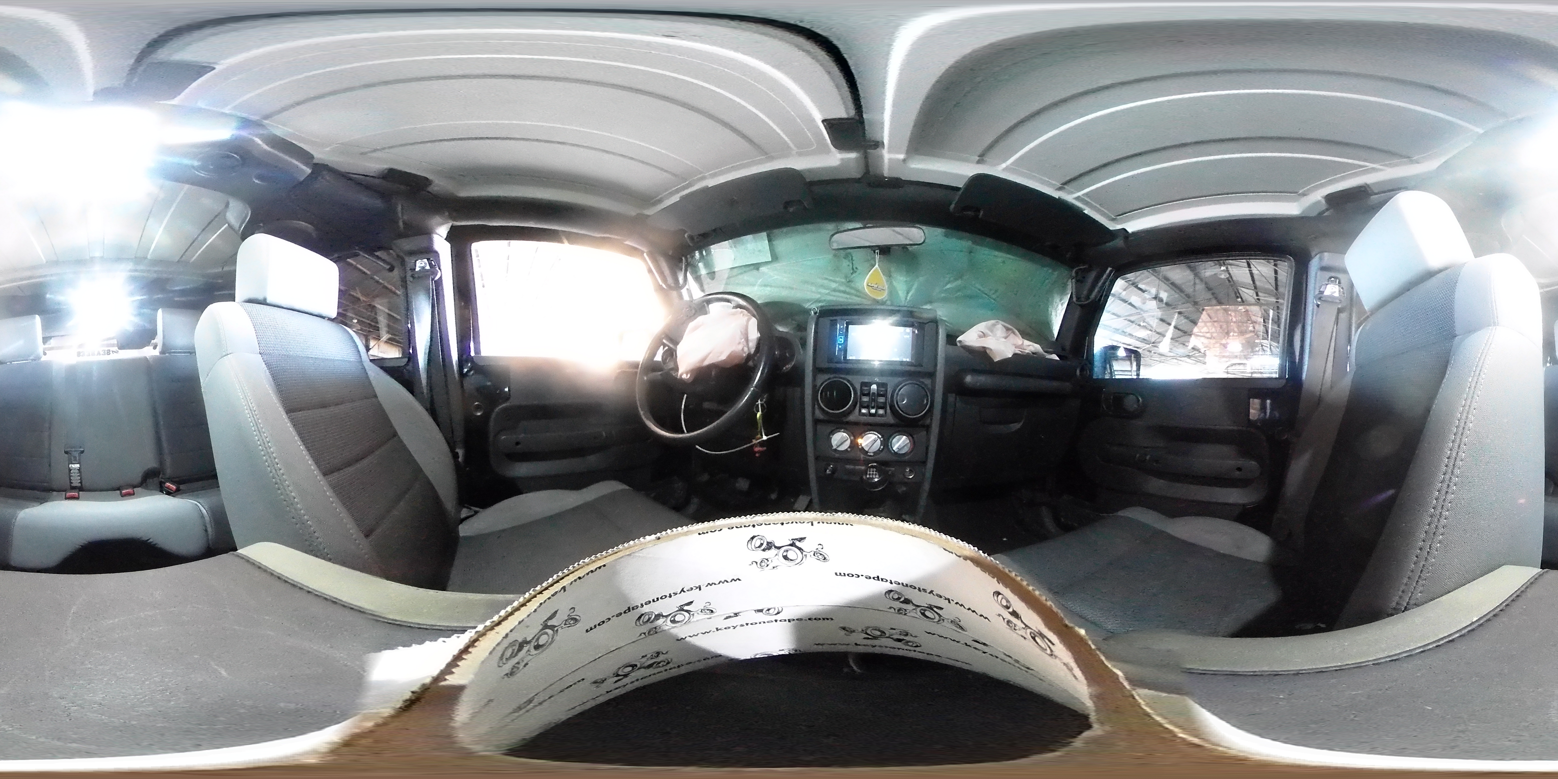 2007 Jeep Wrangler X VIN: 1J4GB39157L176017 Lot: 83761105