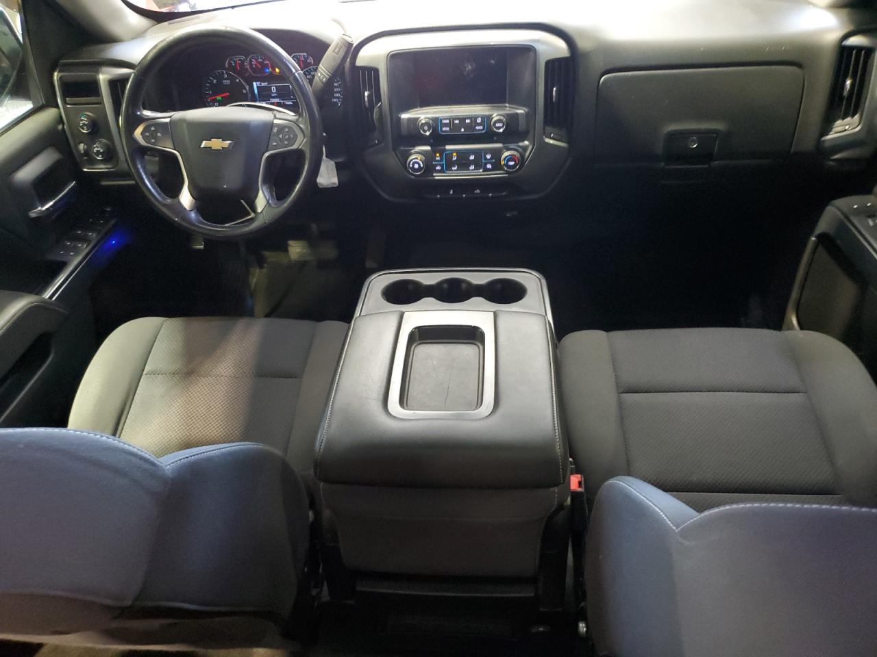 2017 Chevrolet Silverado K1500 Lt VIN: 3GCUKREC3HG196302 Lot: 70098315