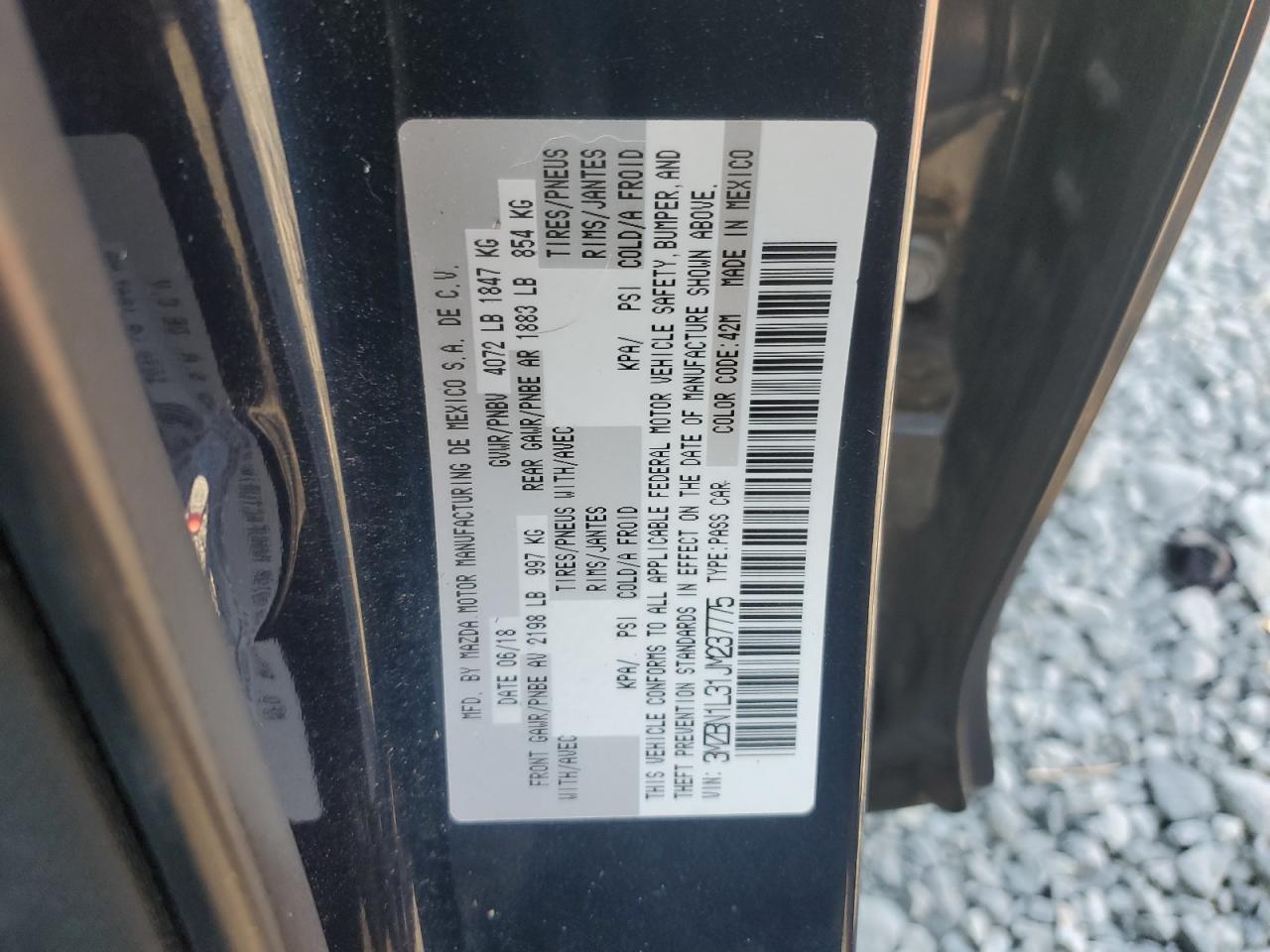 2018 Mazda 3 Touring VIN: 3MZBN1L31JM237775 Lot: 71228105