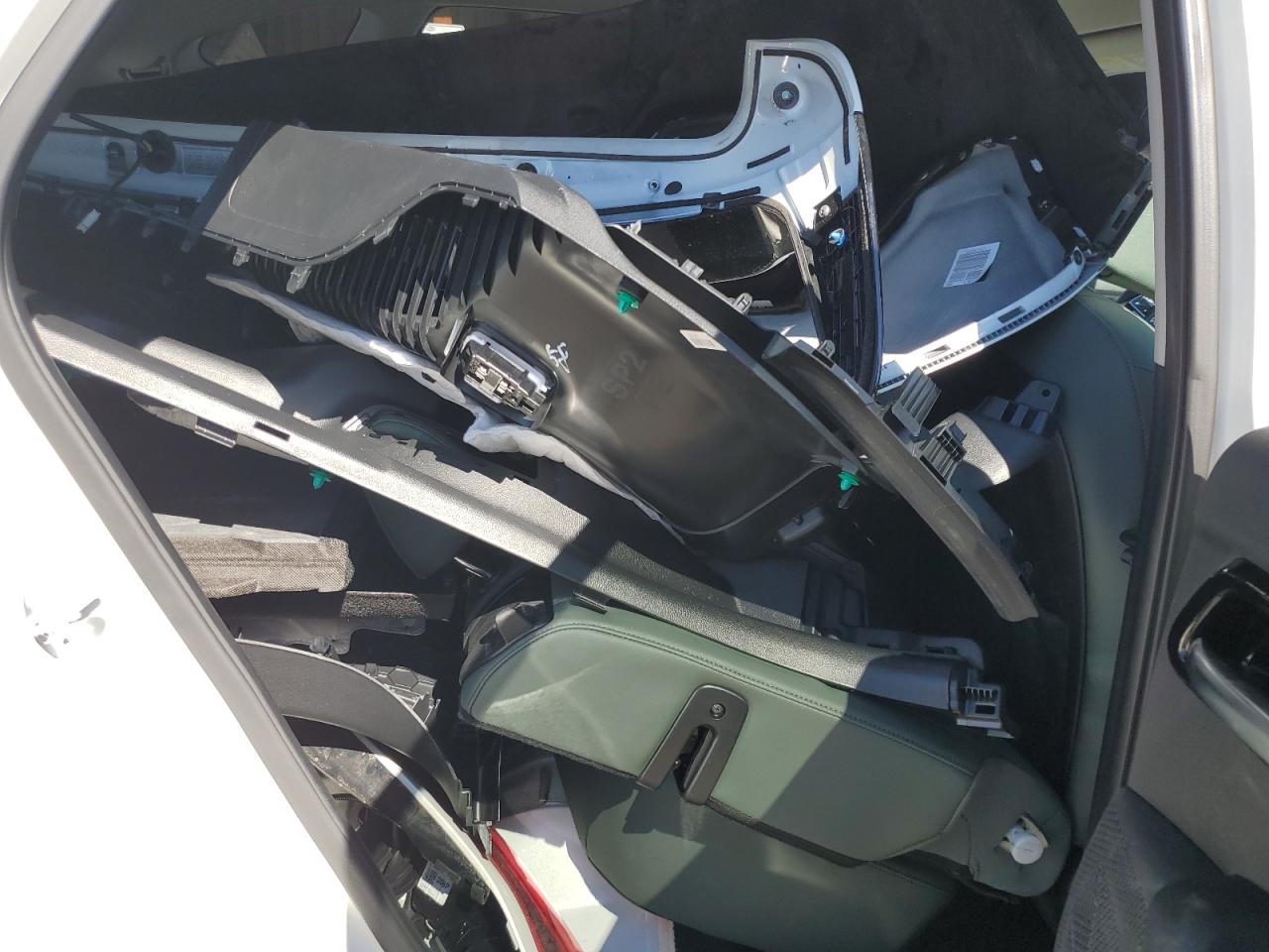 2024 Kia Seltos Sx VIN: KNDETCA74R7607324 Lot: 84633735