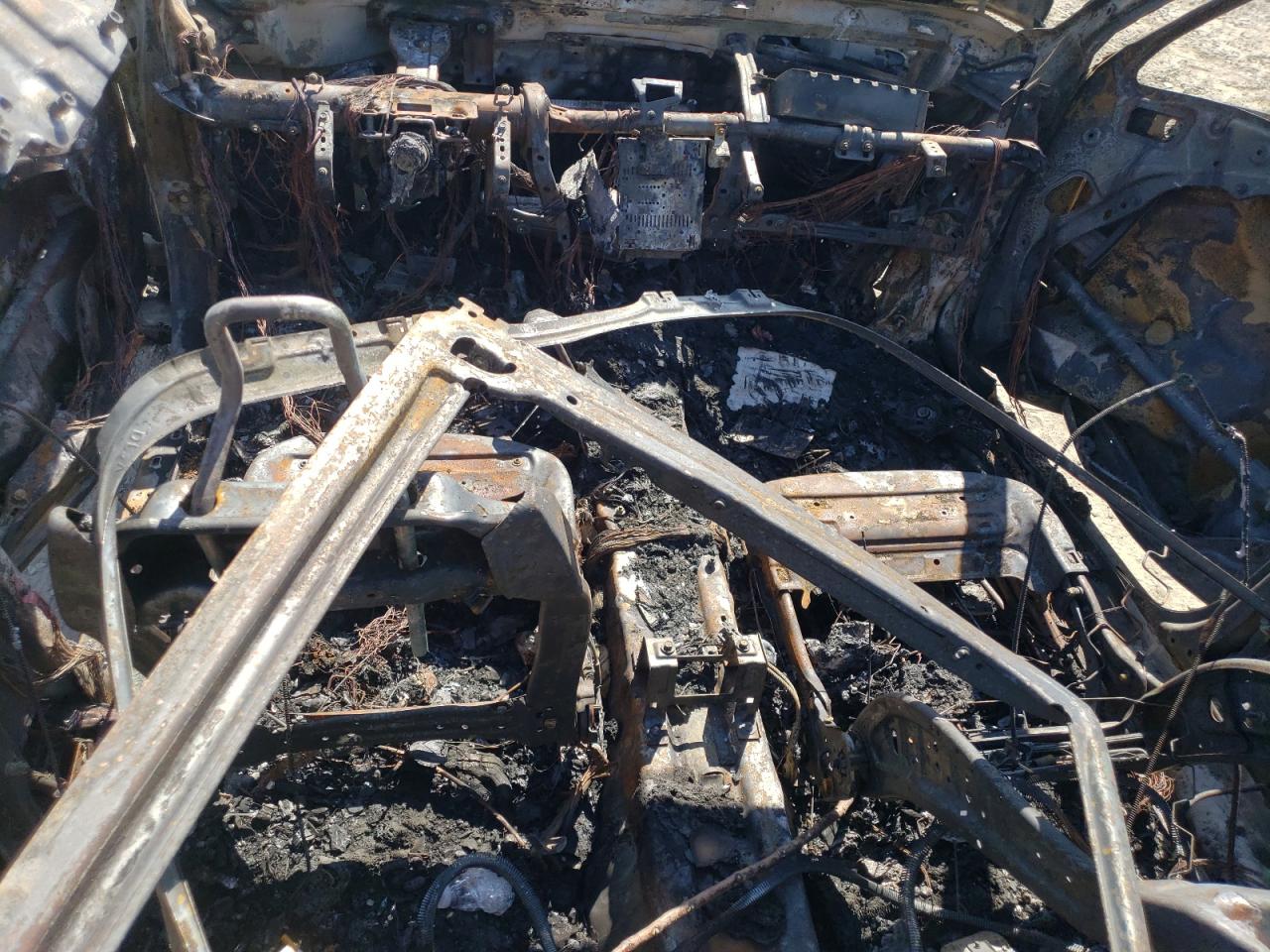 2025 Kia K5 Gt Line VIN: KNAG64J77S5330883 Lot: 80218385