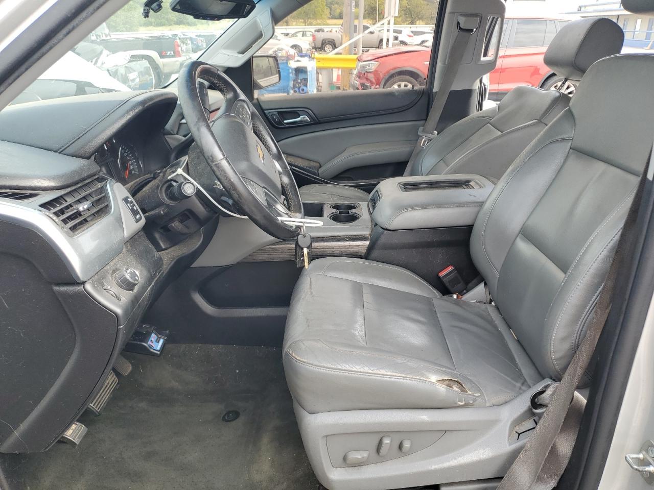 2015 Chevrolet Suburban C1500 Lt VIN: 1GNSCJKCXFR296525 Lot: 81683025