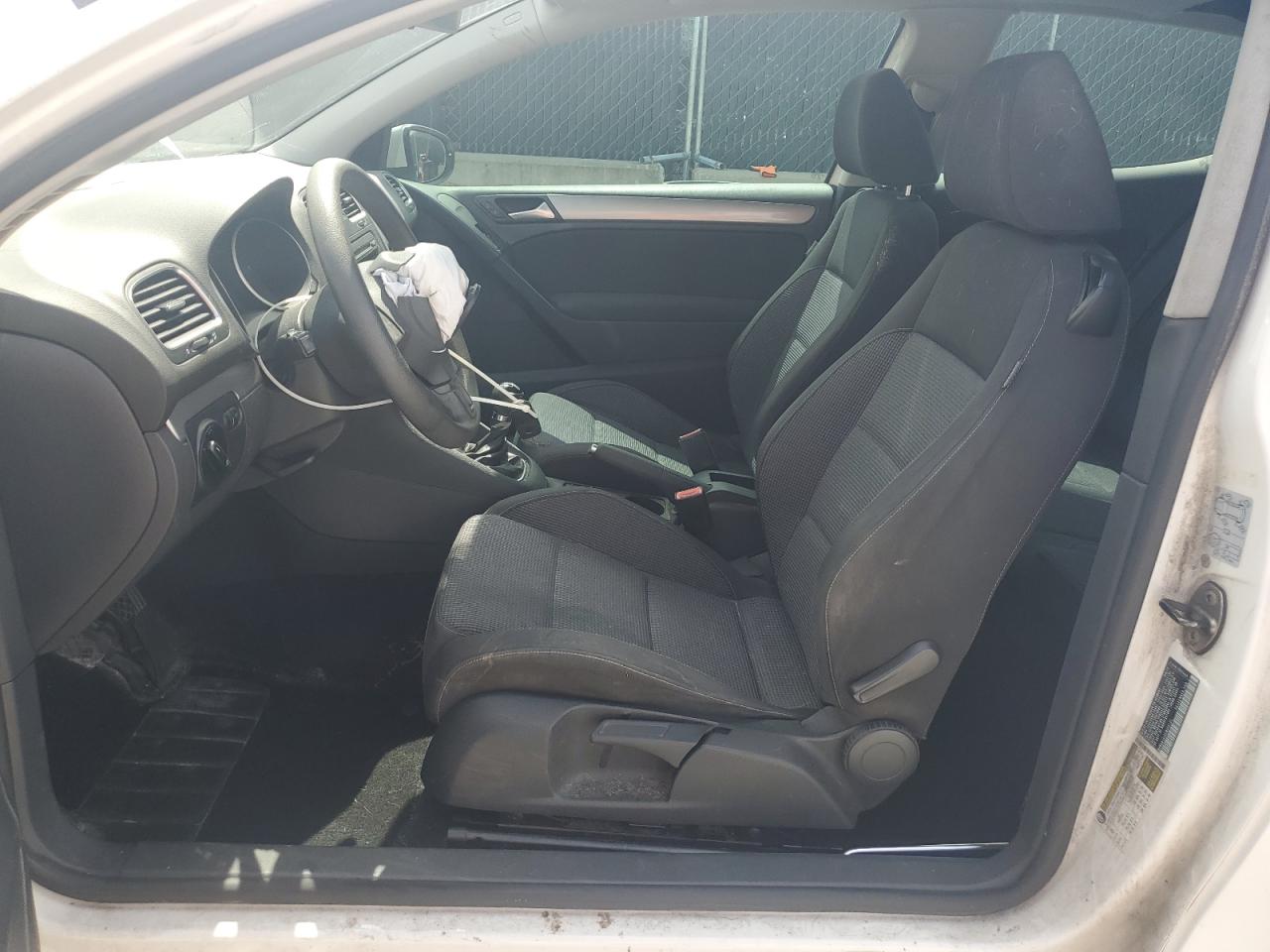 2012 Volkswagen Golf VIN: WVWAB7AJ2CW285137 Lot: 81147045