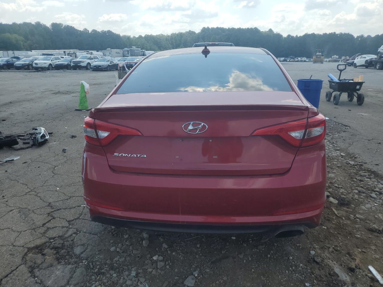 2017 Hyundai Sonata Se VIN: 5NPE24AF2HH450662 Lot: 80473205