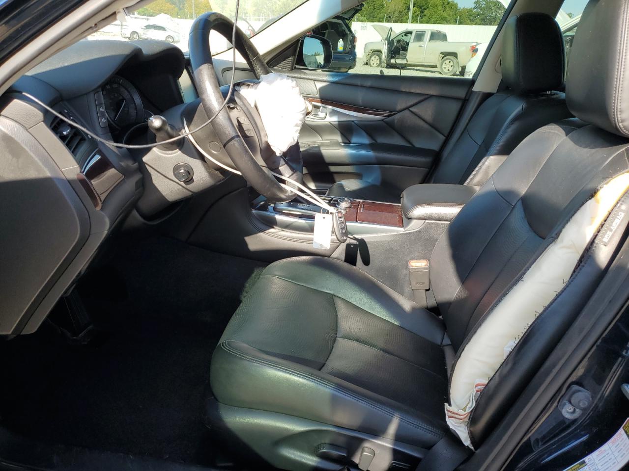 2018 Infiniti Q70L 3.7 Luxe VIN: JN1BY1PR1JM370639 Lot: 72070145