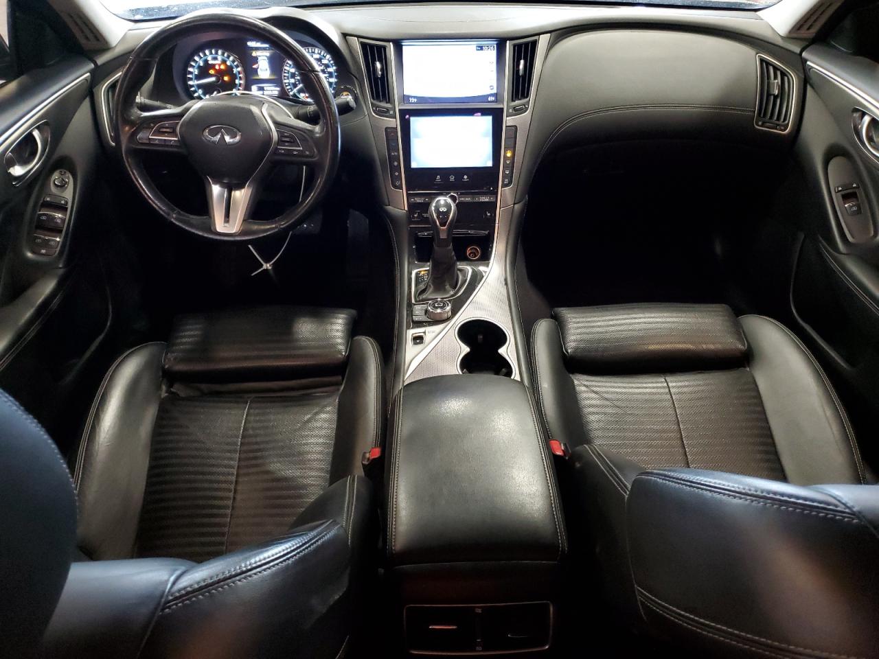 2018 Infiniti Q50 Luxe VIN: JN1EV7AR1JM434230 Lot: 71779015
