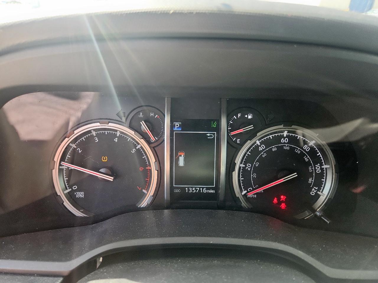 2020 Toyota 4Runner Sr5/Sr5 Premium VIN: JTEBU5JR6L5787210 Lot: 81820535