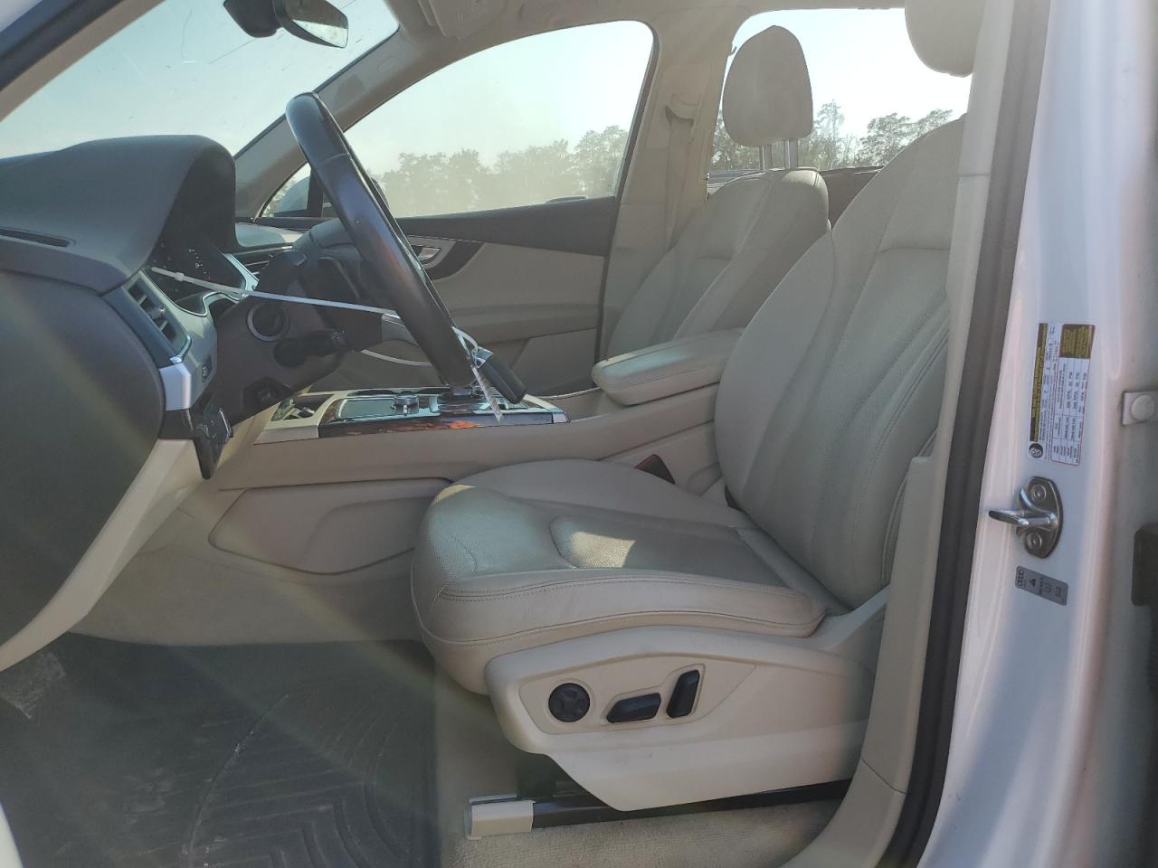 2019 Audi Q7 Premium Plus VIN: WA1LHAF70KD024479 Lot: 81413605
