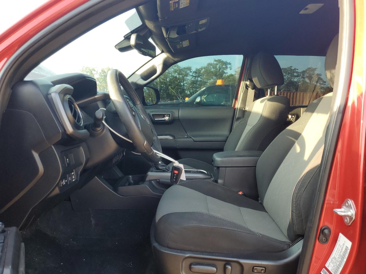 2022 Toyota Tacoma Double Cab VIN: 3TYCZ5AN2NT094076 Lot: 81474855