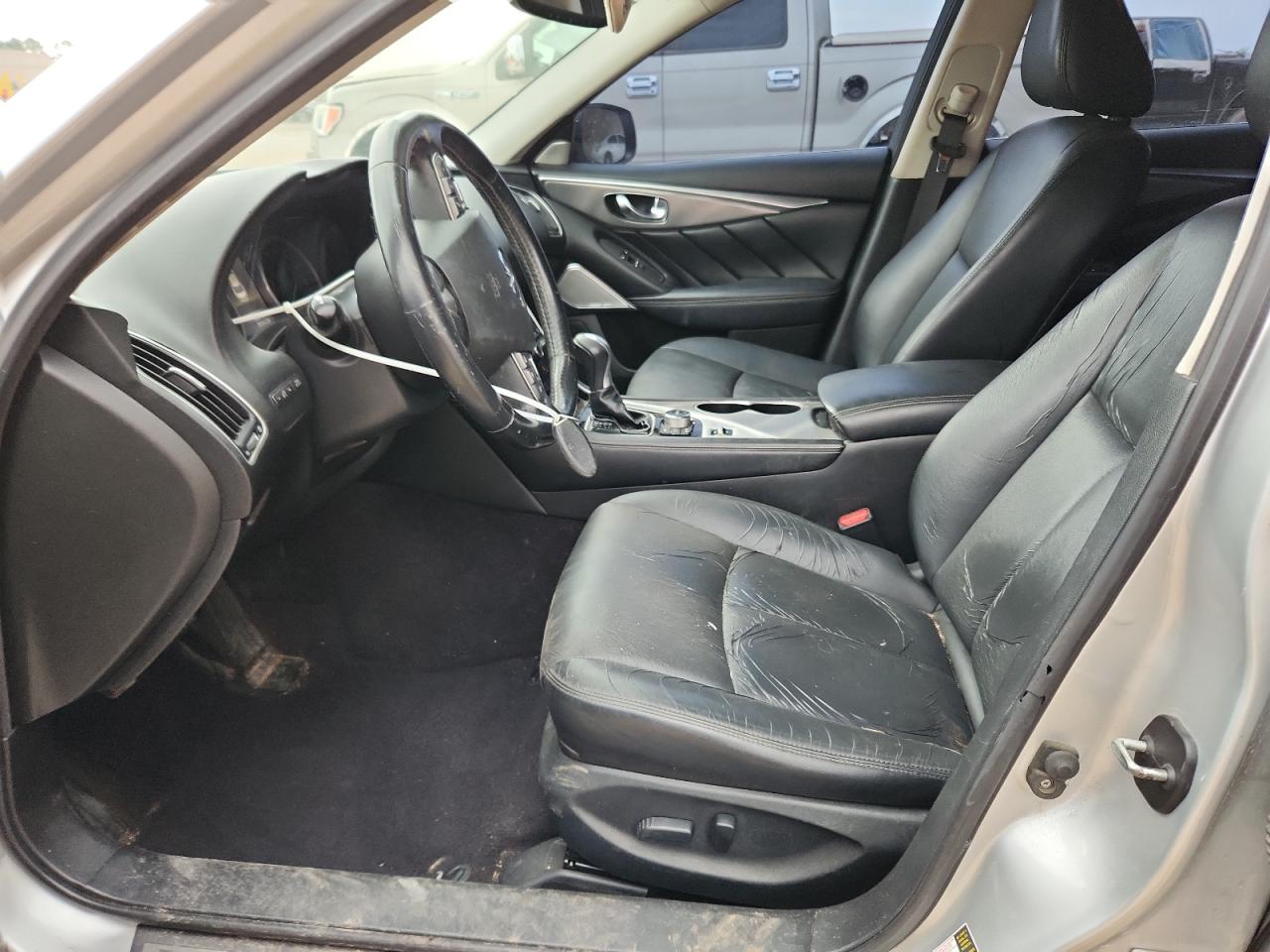 2017 Infiniti Q50 Premium VIN: JN1EV7AP2HM734058 Lot: 81546515