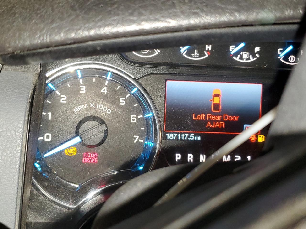 2011 Ford F150 Supercrew VIN: 1FTFW1EF8BKD04101 Lot: 81013085