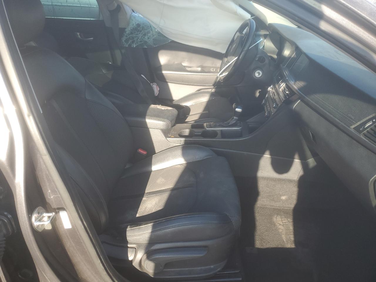 2018 Kia Optima Lx VIN: 5XXGT4L3XJG252163 Lot: 80653525