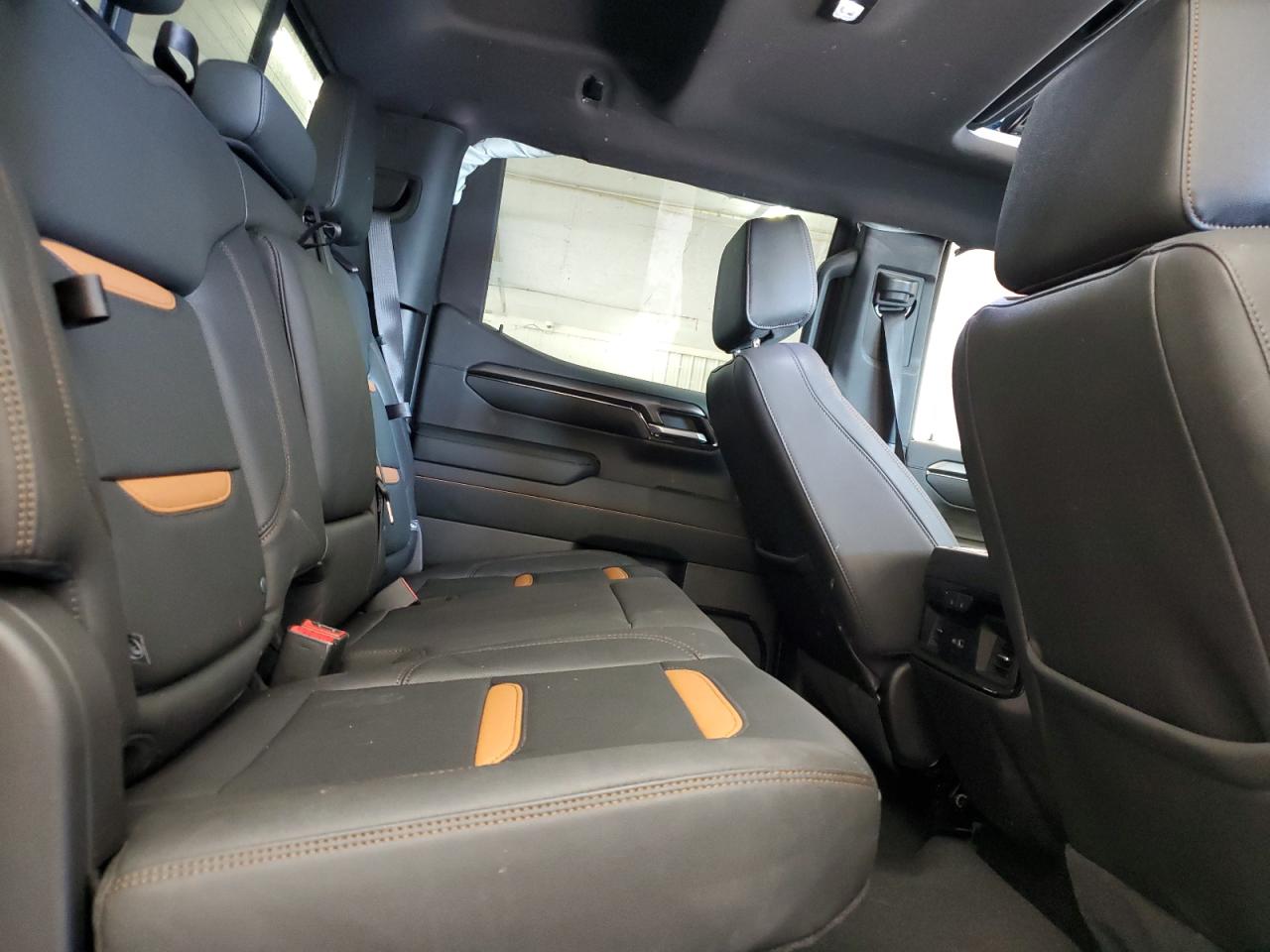 2024 GMC Sierra K1500 At4 VIN: 3GTUUEE81RG110498 Lot: 80140865