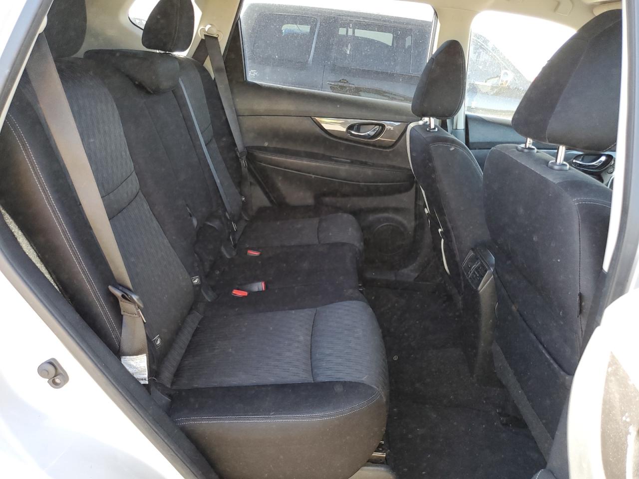 2019 Nissan Rogue S VIN: JN8AT2MV2KW385384 Lot: 80916505