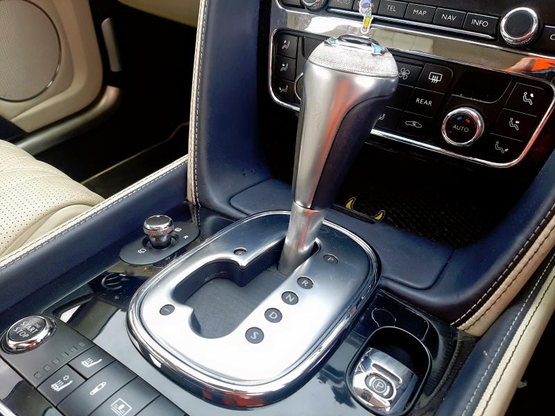 2015 BENTLEY FLYING SPUR 4.0 V8 4DR AUTO