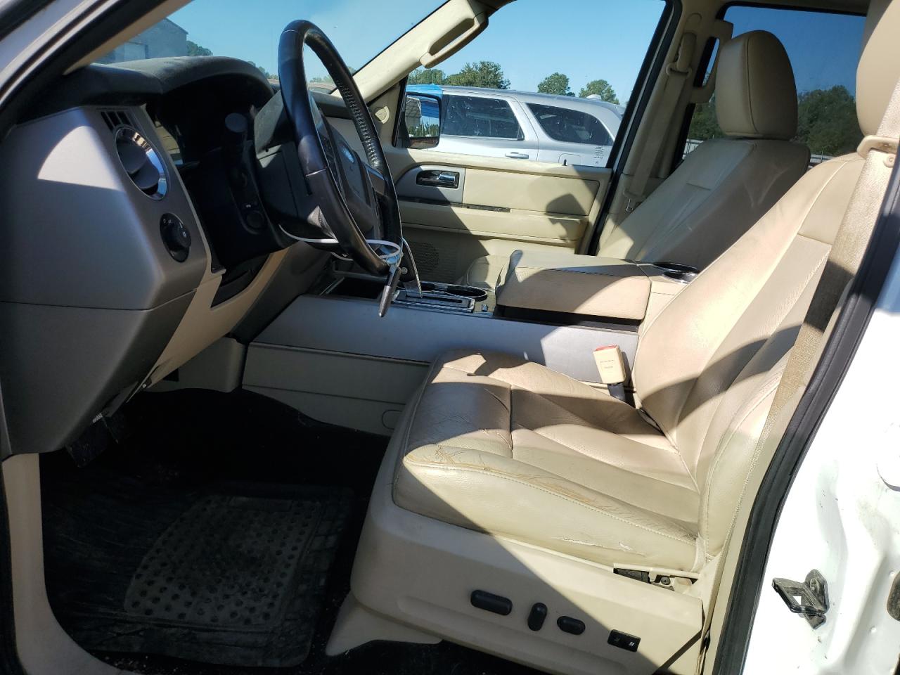 2016 Ford Expedition Limited VIN: 1FMJU1KT2GEF07951 Lot: 70997225