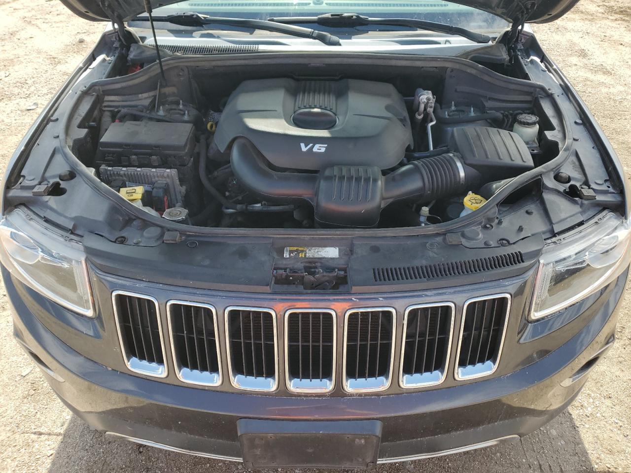 2015 Jeep Grand Cherokee Limited VIN: 1C4RJFBG4FC112762 Lot: 81651595