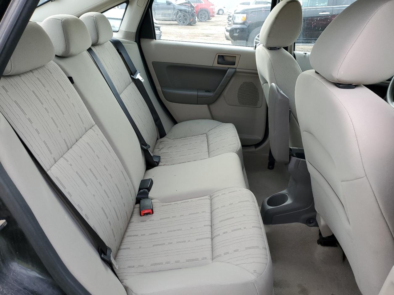 2011 Ford Focus Se VIN: 1FAHP3FN8BW117611 Lot: 81721155