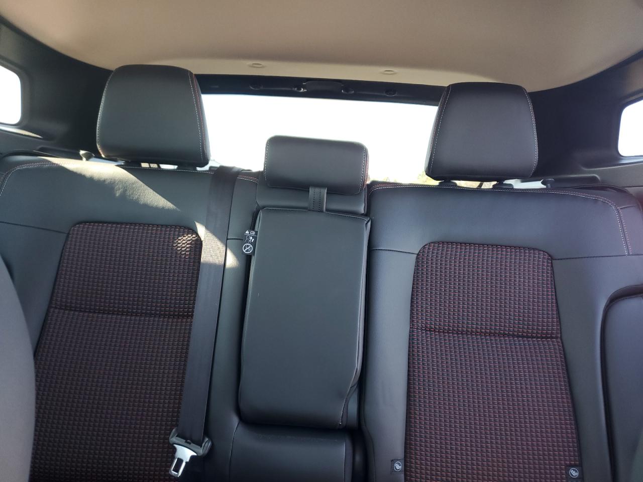 2025 Nissan Kicks Sr VIN: 3N8AP6DA9SL404656 Lot: 71594945